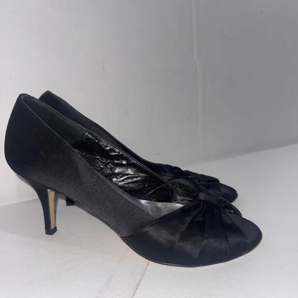 Butter For Diane B Satin Peep Toe Italian Black Minimalist Pumps‎ Heels Size 9